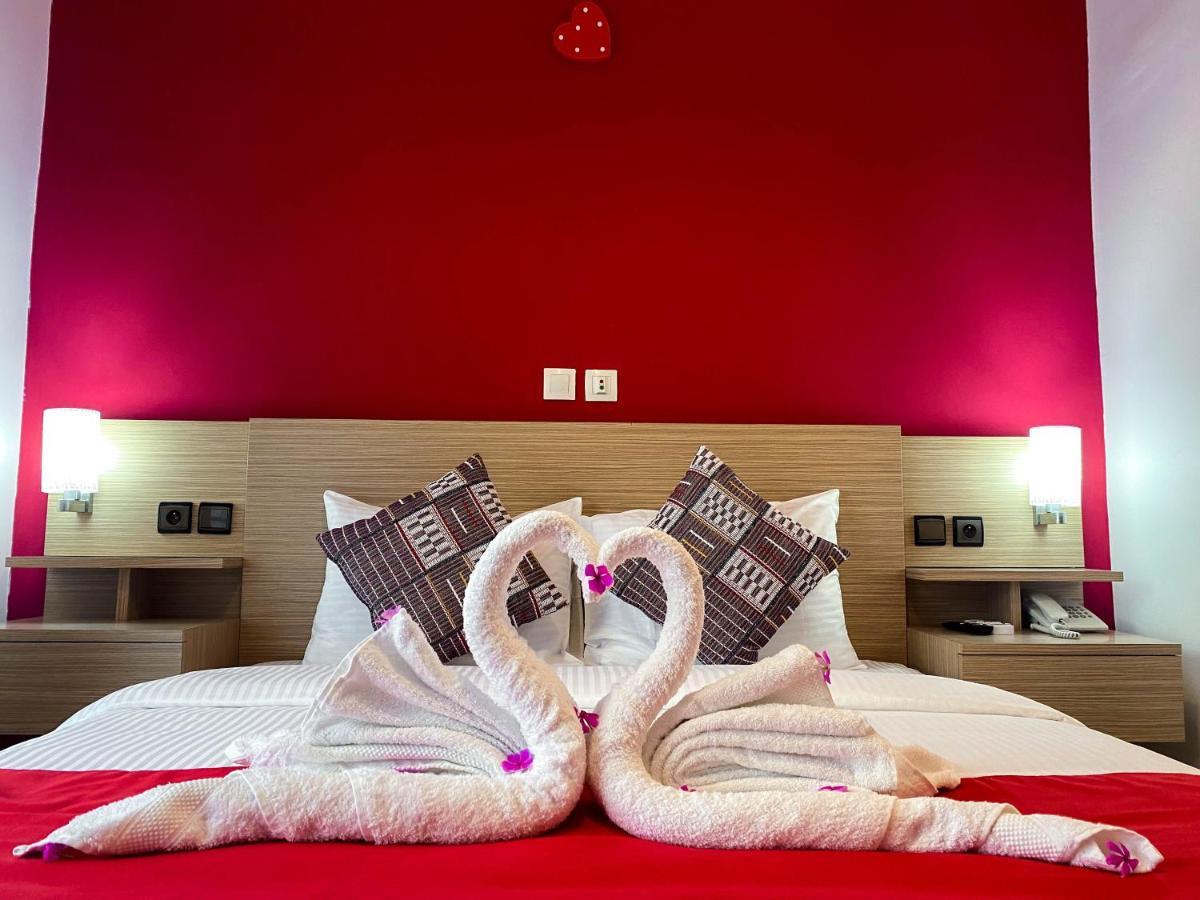 Robert'S Hotel Abidjan Luaran gambar