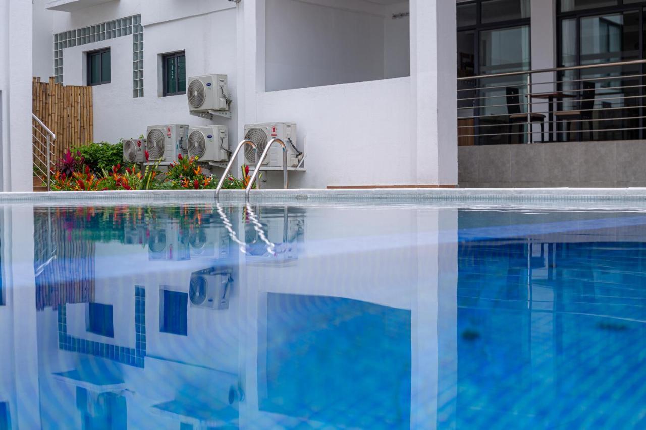 Robert'S Hotel Abidjan Luaran gambar
