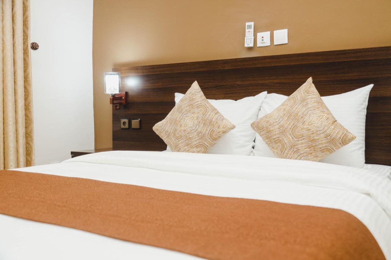 Robert'S Hotel Abidjan Luaran gambar